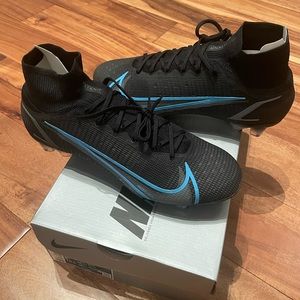Brand New Mercurial Flyknit Cleats